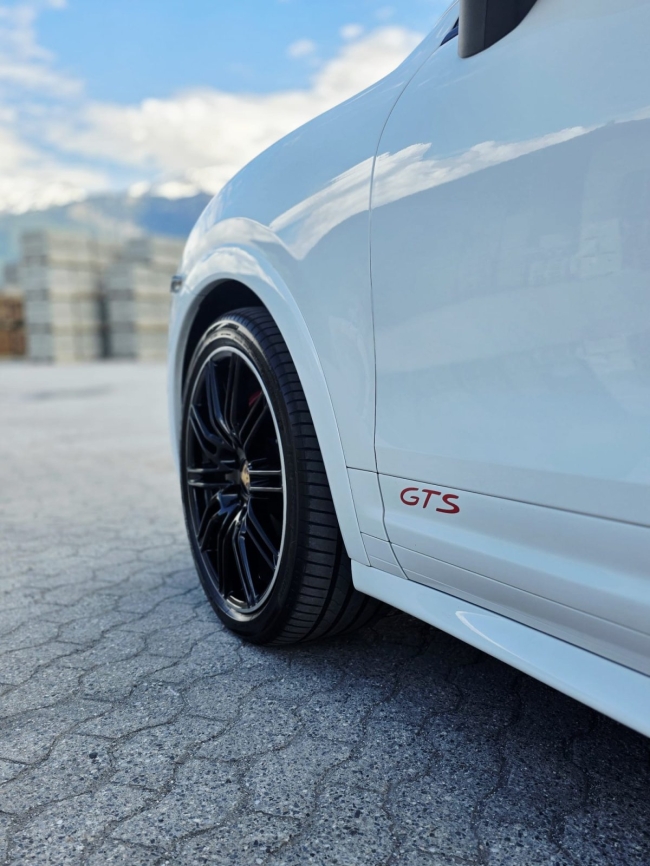 Porsche Cayenne GTS