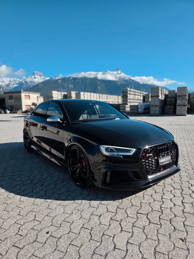 Audi RS3 Sedan