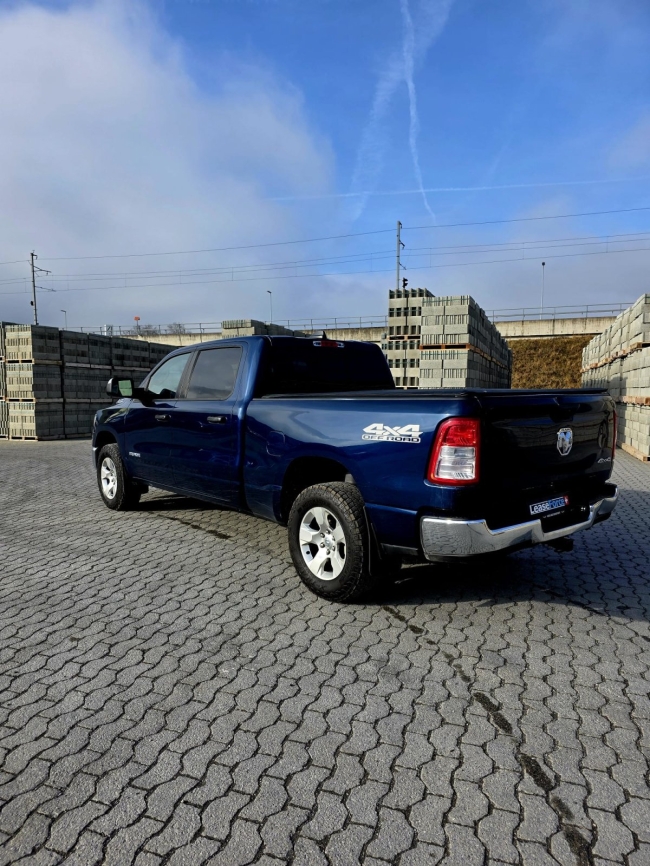 Dodge Ram 1500 LE