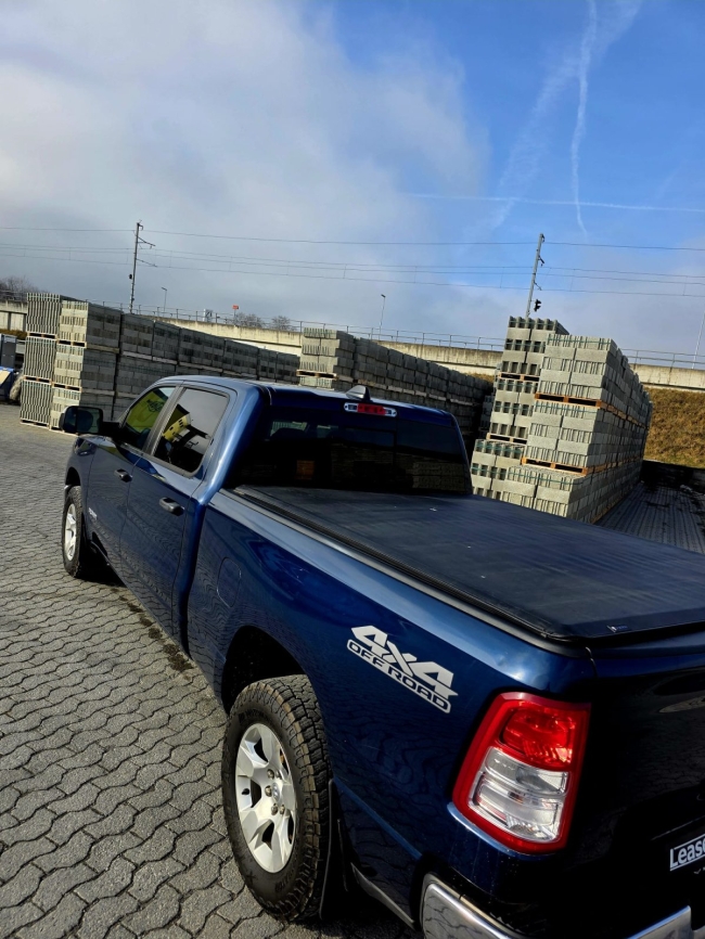 Dodge Ram 1500 LE