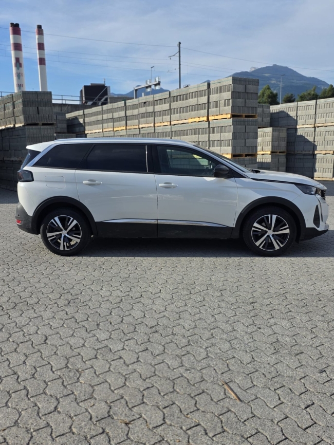 Peugeot 5008 1.2
