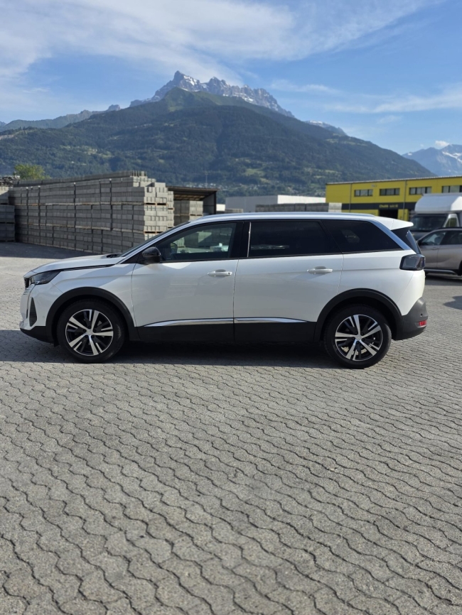 Peugeot 5008 1.2