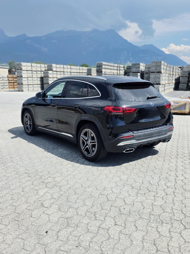 Mercedes GLA 250 AMG Line "VENDU"