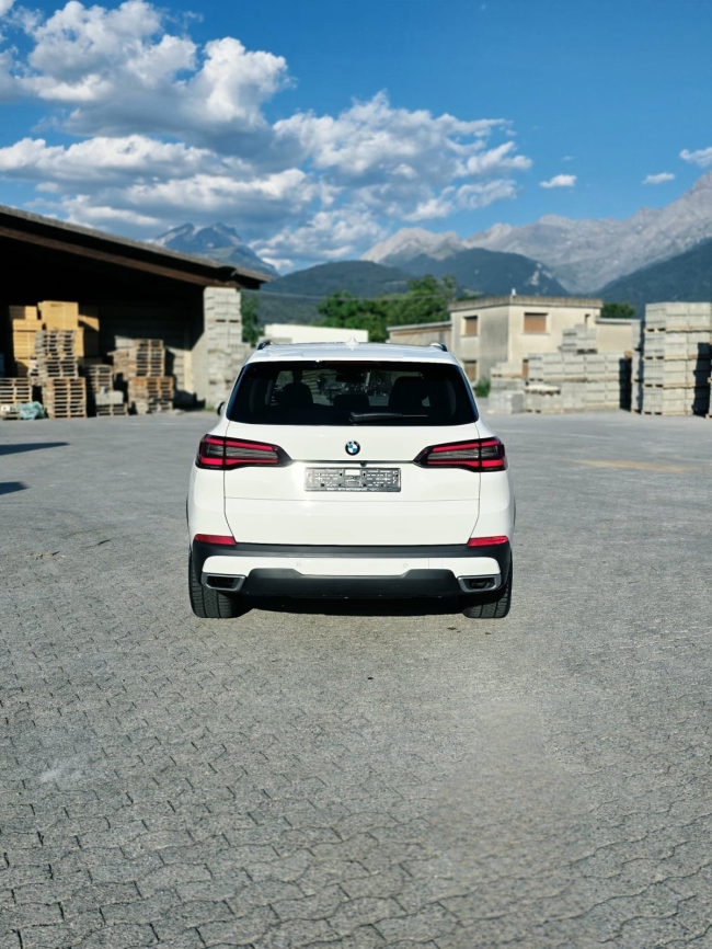 BMW X5 xDrive 40i 48V "VENDU"