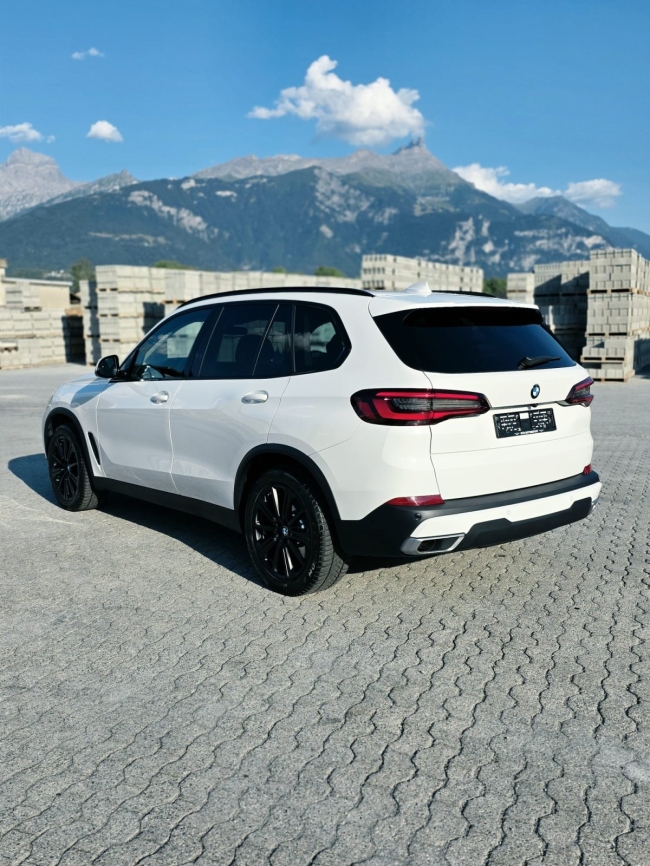 BMW X5 xDrive 40i 48V "VENDU"