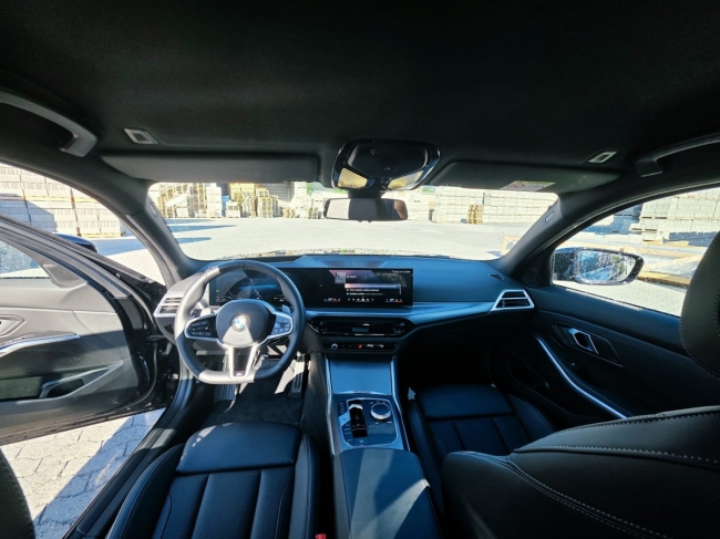 BMW 320i xDrive M "VENDU"