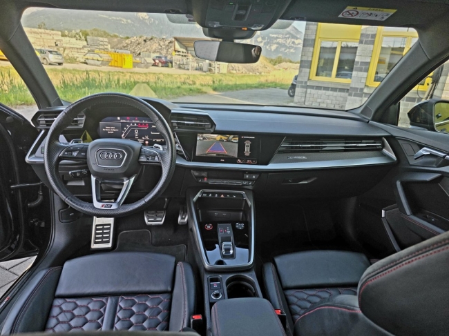 Audi RS3 8Y 