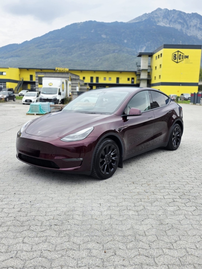 Tesla Model Y "VENDU"