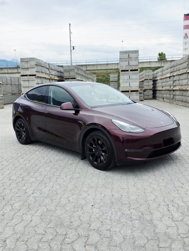 Tesla  Model Y "VENDU"