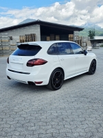 Porsche Cayenne GTS